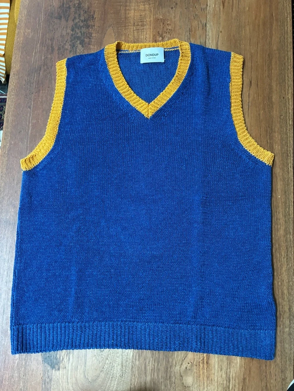 Dondup V-neck sweater vest in blue/mustard, size M